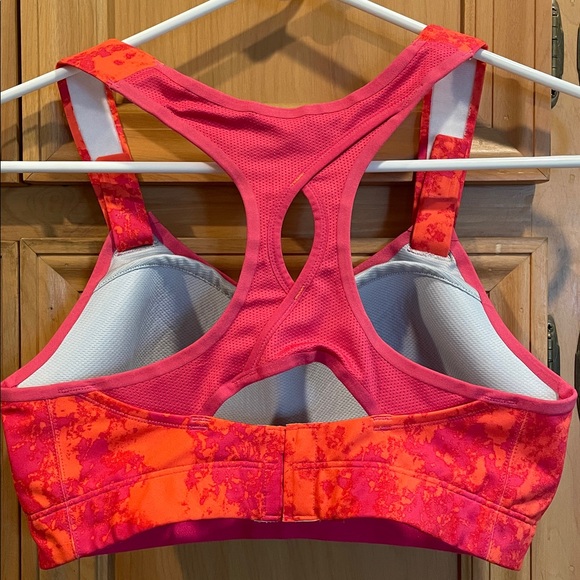 Moving Comfort Juno high impact sports bra 34D - Picture 4 of 8